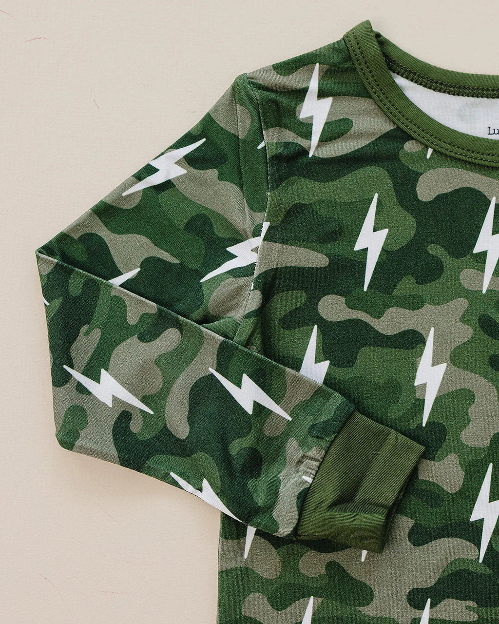 Bamboo Two Piece Set | Green Camo Bolts